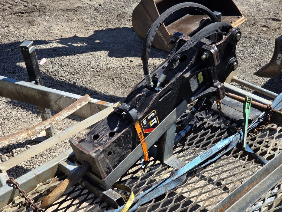 2019 CAT 302.7D 2.7T EXCAVATOR WITH HYDRAULIC HITCH, BUCKETS AND 3440 HOURS