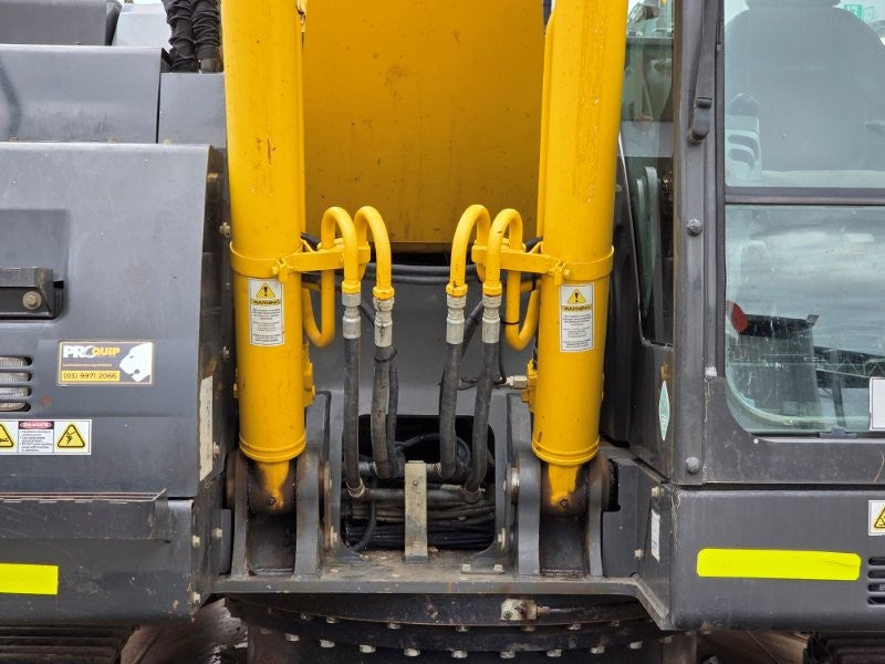 2021 SUMITOMO SH235X-6 25T EXCAVATOR (E317) WITH BUCKETS, 3450 HOURS