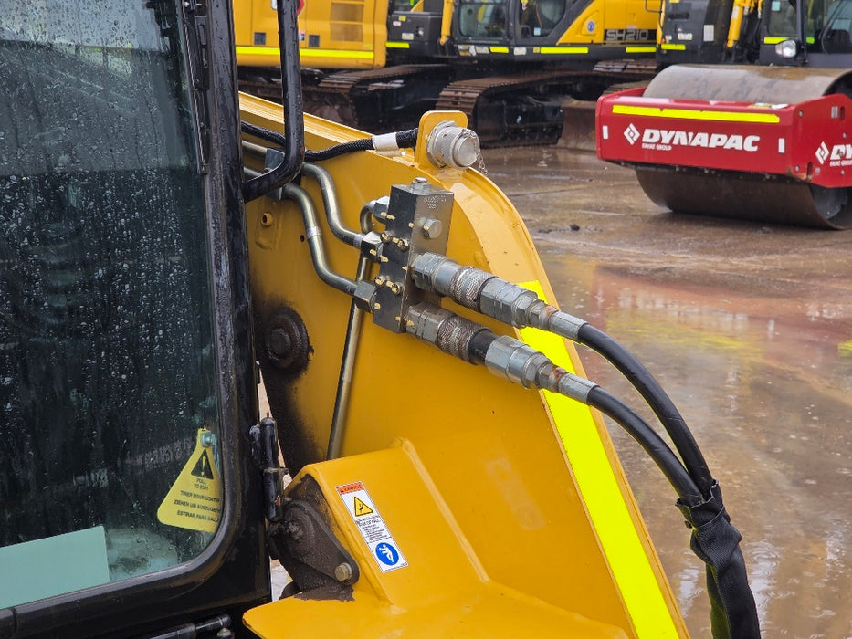 2023 ASV RT60 TRACK LOADER WITH A/C CAB AND LOW 446 HOURS