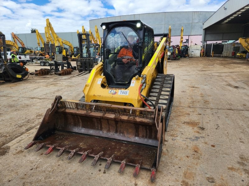 2021 CAT 299D3 XE HI-FLOW TRACK LOADER (T445) WITH 1820 HOURS