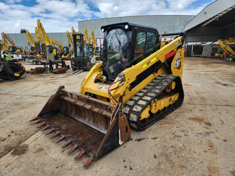 2021 CAT 299D3 XE HI-FLOW TRACK LOADER (T445) WITH 1820 HOURS
