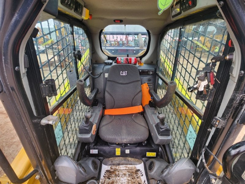 2021 CAT 299D3 XE HI-FLOW TRACK LOADER (T445) WITH 1820 HOURS