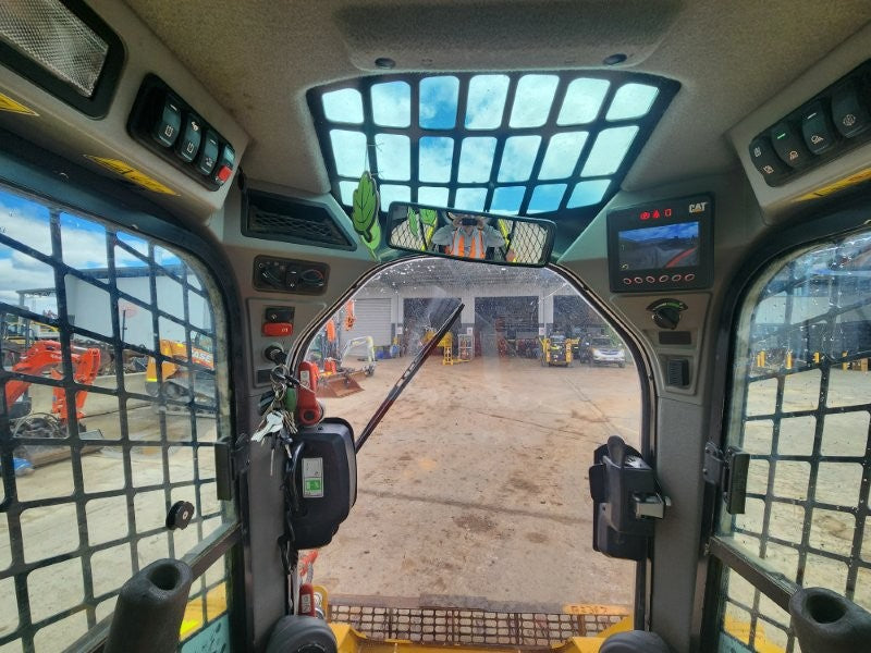 2021 CAT 299D3 XE HI-FLOW TRACK LOADER (T445) WITH 1820 HOURS