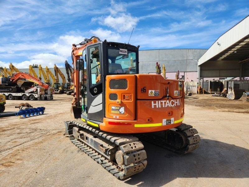 2022 HITACHI ZX85USB-5 8.5T EXCAVATOR (M828) WITH BUCKETS, CIVIL SPEC, 1360 HOURS
