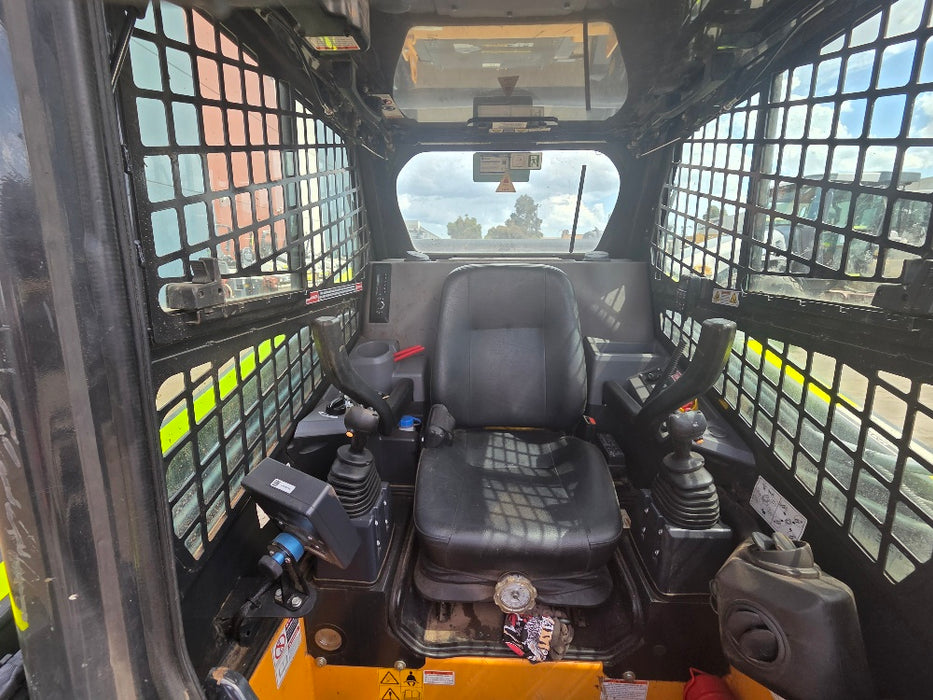 2023 HYUNDAI HT100V TRACK LOADER (T601) WITH HIGH FLOW, 260 HOURS
