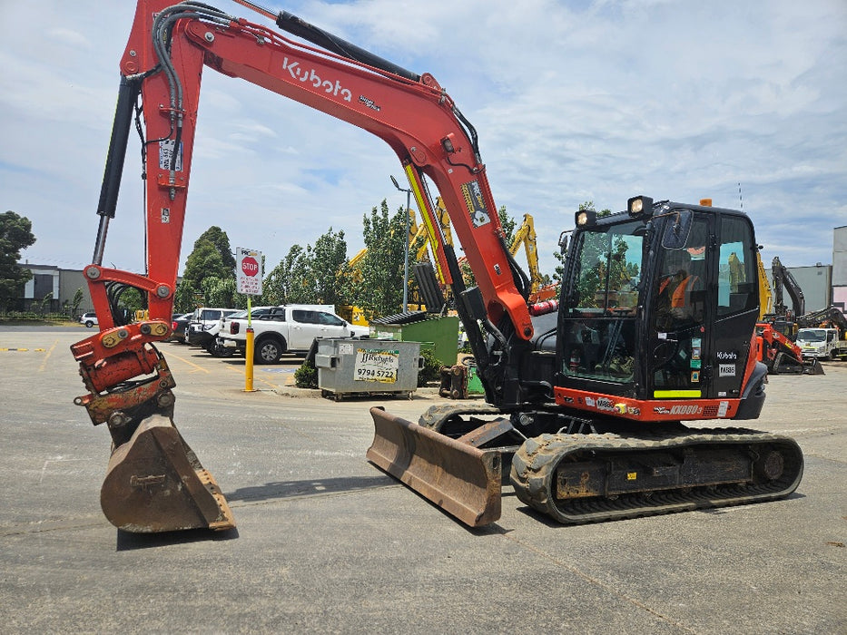 2022 KUBOTA KX080 8.4T EXCAVATOR (M886) WITH TILT HITCH, BUCKETS, 1890 HRS