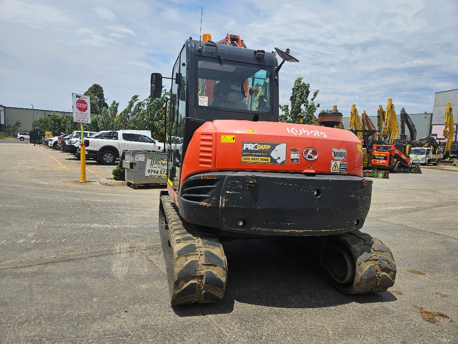 2022 KUBOTA KX080 8.4T EXCAVATOR (M886) WITH TILT HITCH, BUCKETS, 1890 HRS