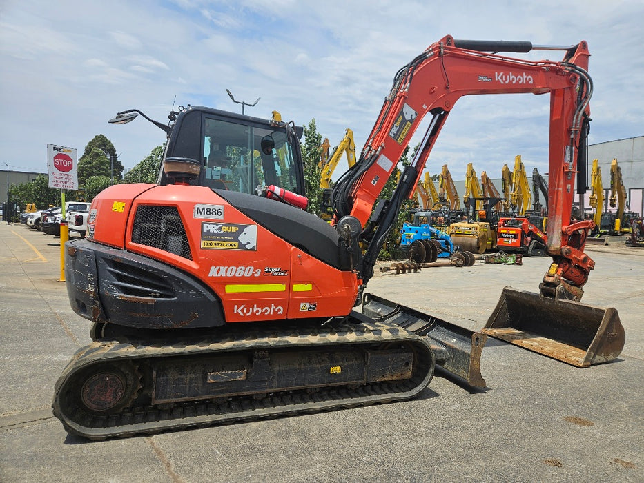 2022 KUBOTA KX080 8.4T EXCAVATOR (M886) WITH TILT HITCH, BUCKETS, 1890 HRS