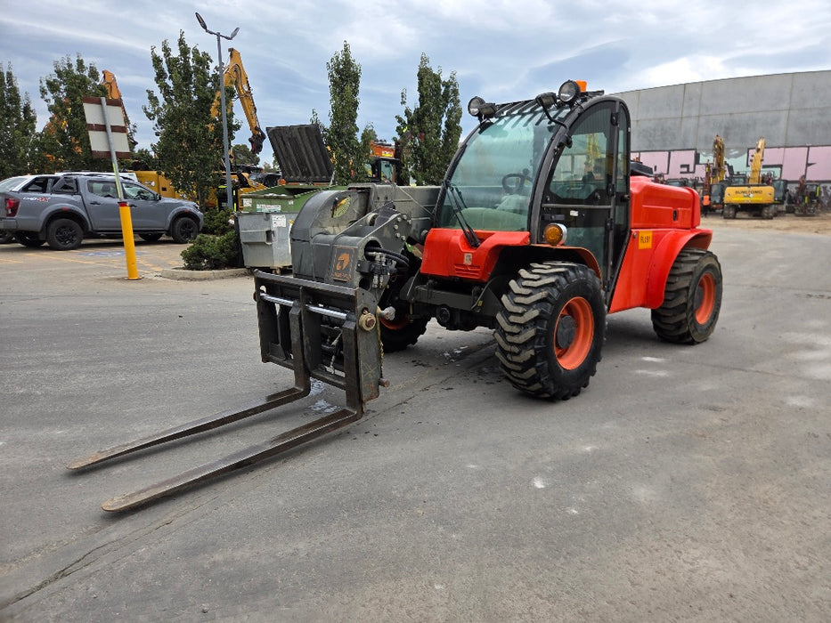 2016 AUSA T307H TELEHANDLER WITH 7M REACH, 3T CAPACITY, 1615 HOURS