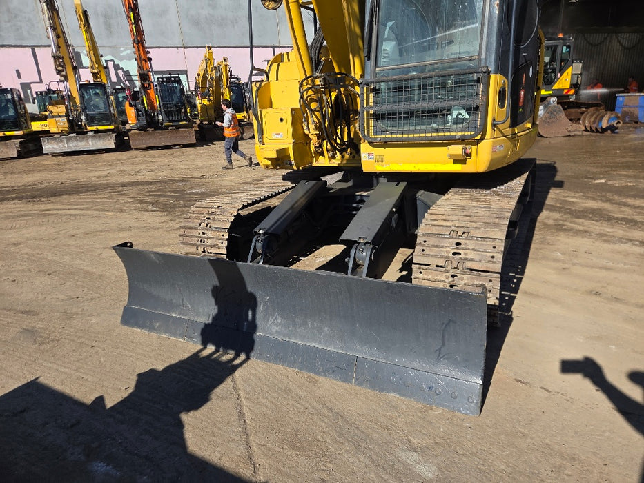 2018 KOMATSU PC138US-8 14T EXCAVATOR (EX64) WITH FULL CIVILI SPEC AND 3376 HRS