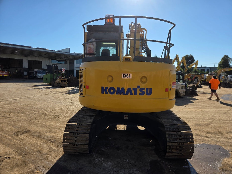 2018 KOMATSU PC138US-8 14T EXCAVATOR (EX64) WITH FULL CIVILI SPEC AND 3376 HRS