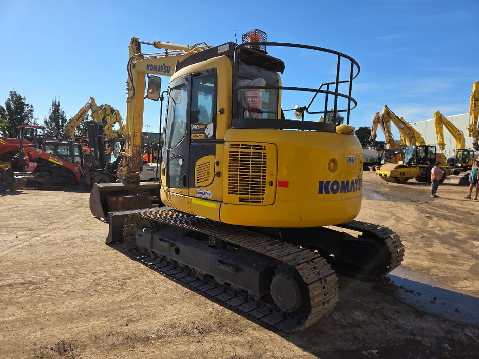 2018 KOMATSU PC138US-8 14T EXCAVATOR (EX64) WITH FULL CIVILI SPEC AND 3376 HRS