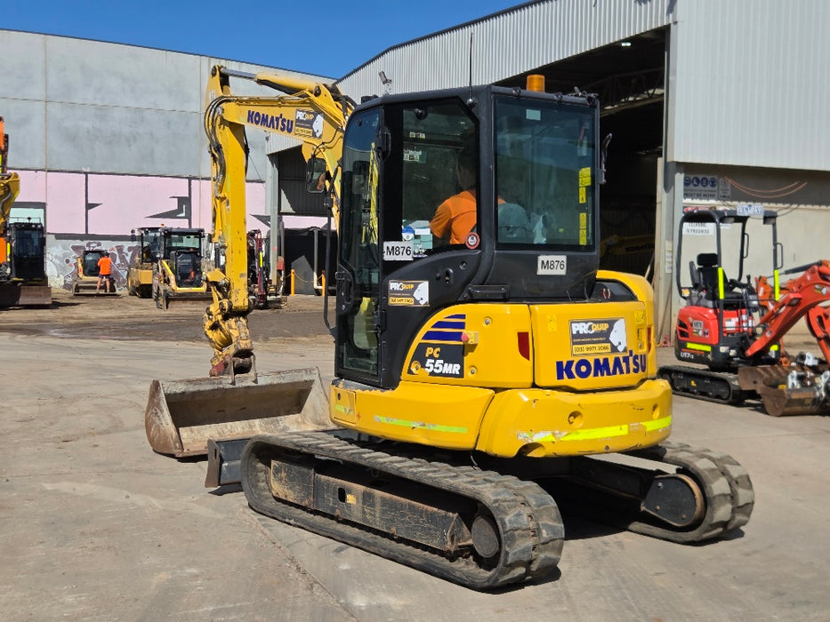 2022 KOMATSU PC55MR-5 5.5T EXCAVATOR (M876) WITH TILT HITCH, 1425 HOURS