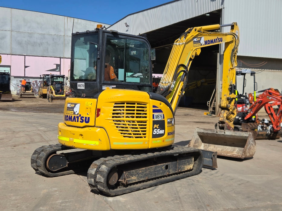 2022 KOMATSU PC55MR-5 5.5T EXCAVATOR (M876) WITH TILT HITCH, 1425 HOURS