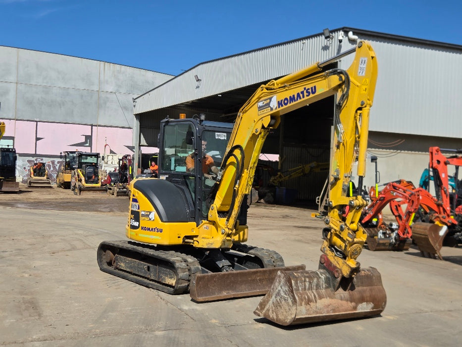 2022 KOMATSU PC55MR-5 5.5T EXCAVATOR (M876) WITH TILT HITCH, 1425 HOURS