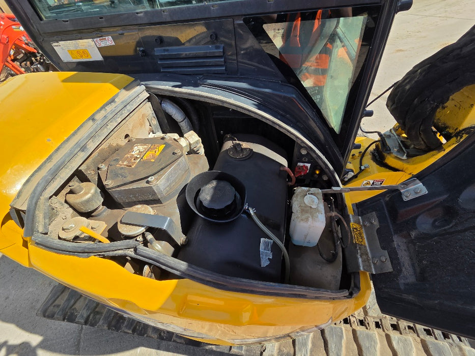 2022 KOMATSU PC55MR-5 5.5T EXCAVATOR (M876) WITH TILT HITCH, 1425 HOURS