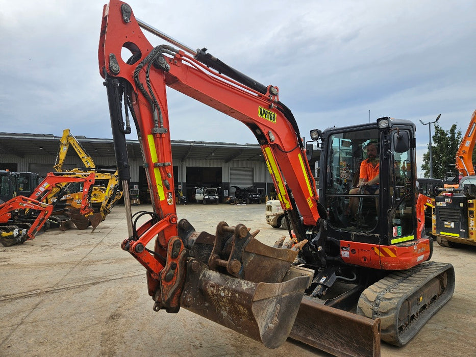 2022 KUBOTA U48-4 5T EXCAVATOR (M820) W/ A/C CAB, HITCH, BUCKETS AND 1905HRS