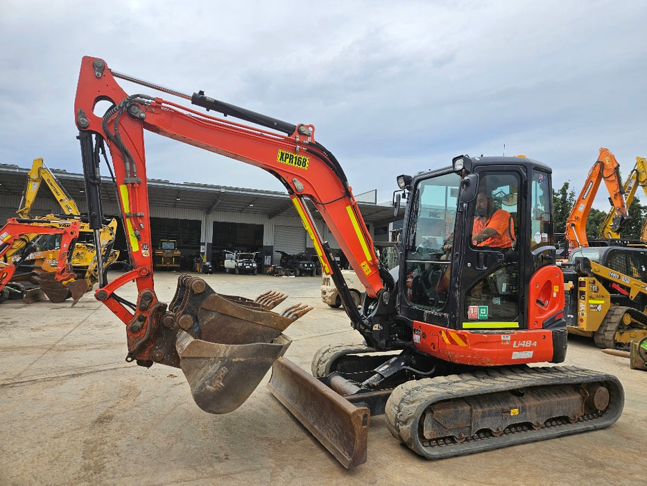 2022 KUBOTA U48-4 5T EXCAVATOR (M820) W/ A/C CAB, HITCH, BUCKETS AND 1905HRS