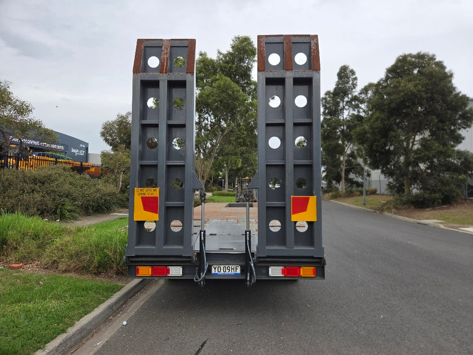 USED ROLLINGS DUAL AXLE PLANT TRAILER WITH 20,000KG ATM (TR052)