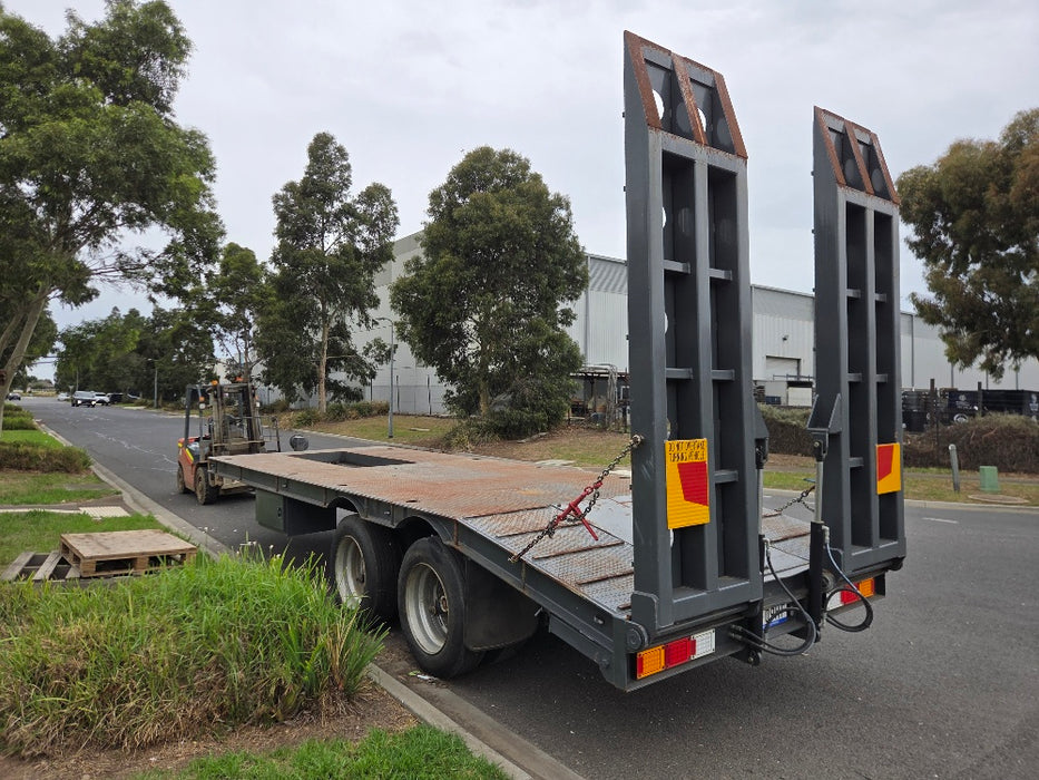 USED ROLLINGS DUAL AXLE PLANT TRAILER WITH 20,000KG ATM (TR052)