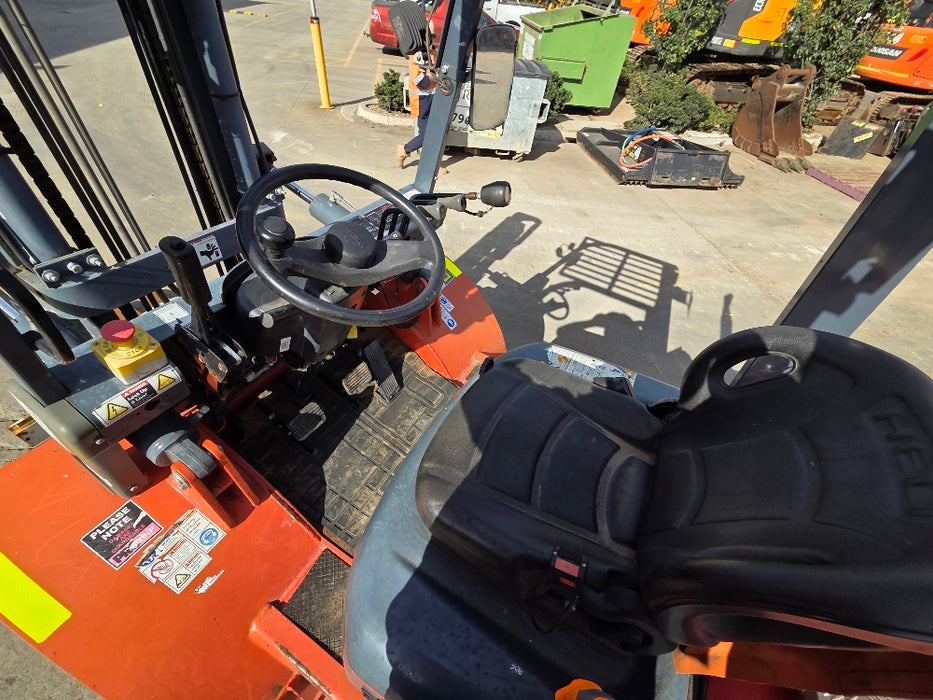 2022 HELI 3T ALL TERRAIN DIESEL FORKLIFT (FL131) WITH ROTATOR, 1230 HOURS