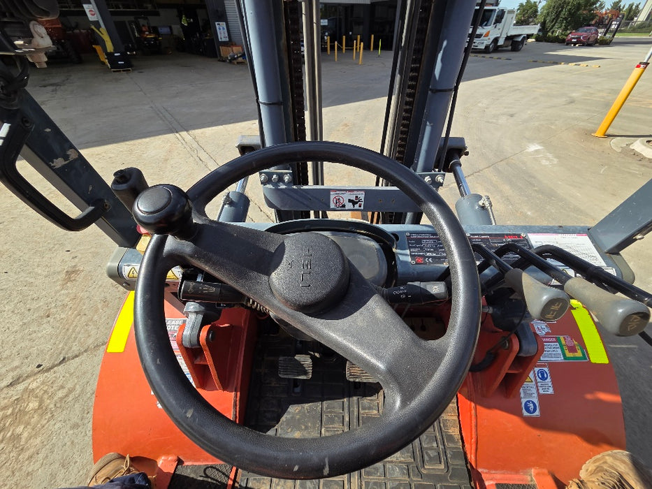 2022 HELI 3T ALL TERRAIN DIESEL FORKLIFT (FL131) WITH ROTATOR, 1230 HOURS