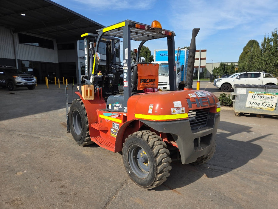 2022 HELI 3T ALL TERRAIN DIESEL FORKLIFT (FL129) WITH 885 HOURS