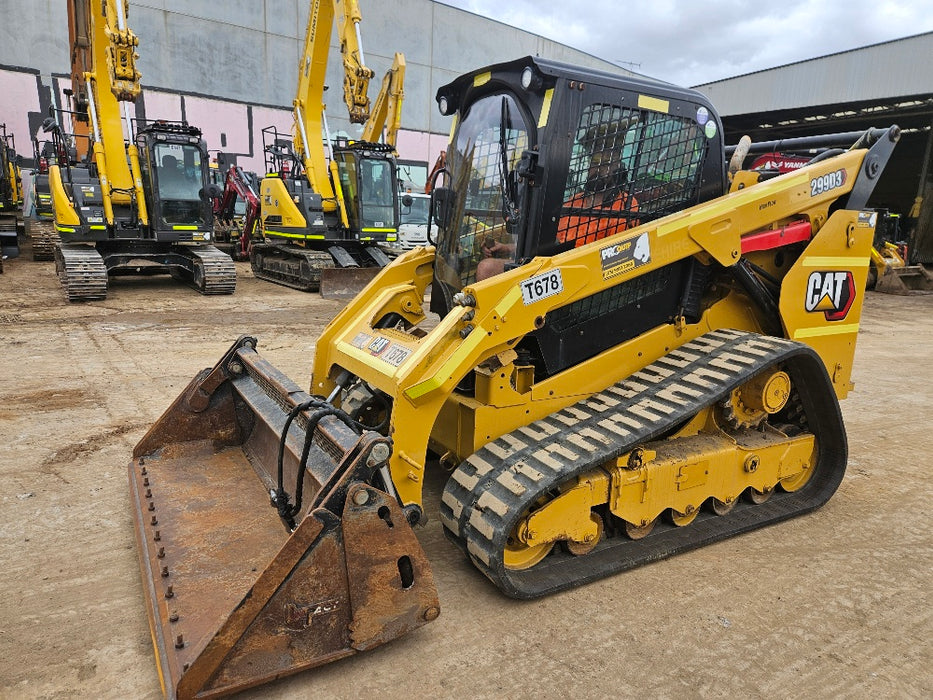 2020 CAT 299D3 TRACK LOADER (T678) WITH 4 IN 1 BUCKET AND 3320 HOURS