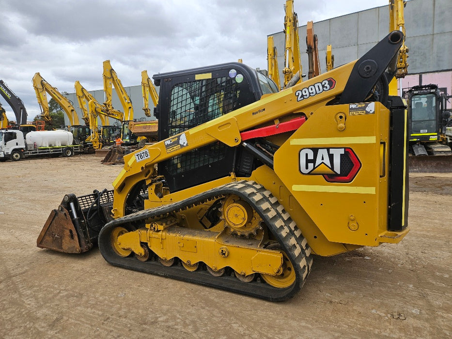 2020 CAT 299D3 TRACK LOADER (T678) WITH 4 IN 1 BUCKET AND 3320 HOURS