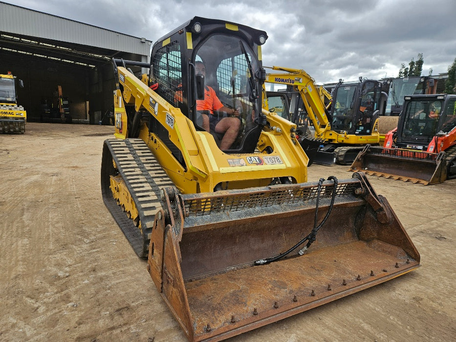 2020 CAT 299D3 TRACK LOADER (T678) WITH 4 IN 1 BUCKET AND 3320 HOURS
