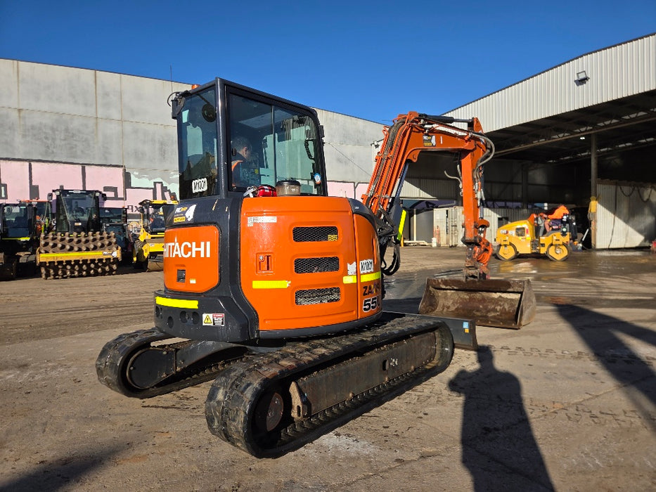 2023 HITACHI ZX55U-5 5.5T EXCAVATOR (M1001) WITH TILTING HITCH, A/C CAB, 1565HRS