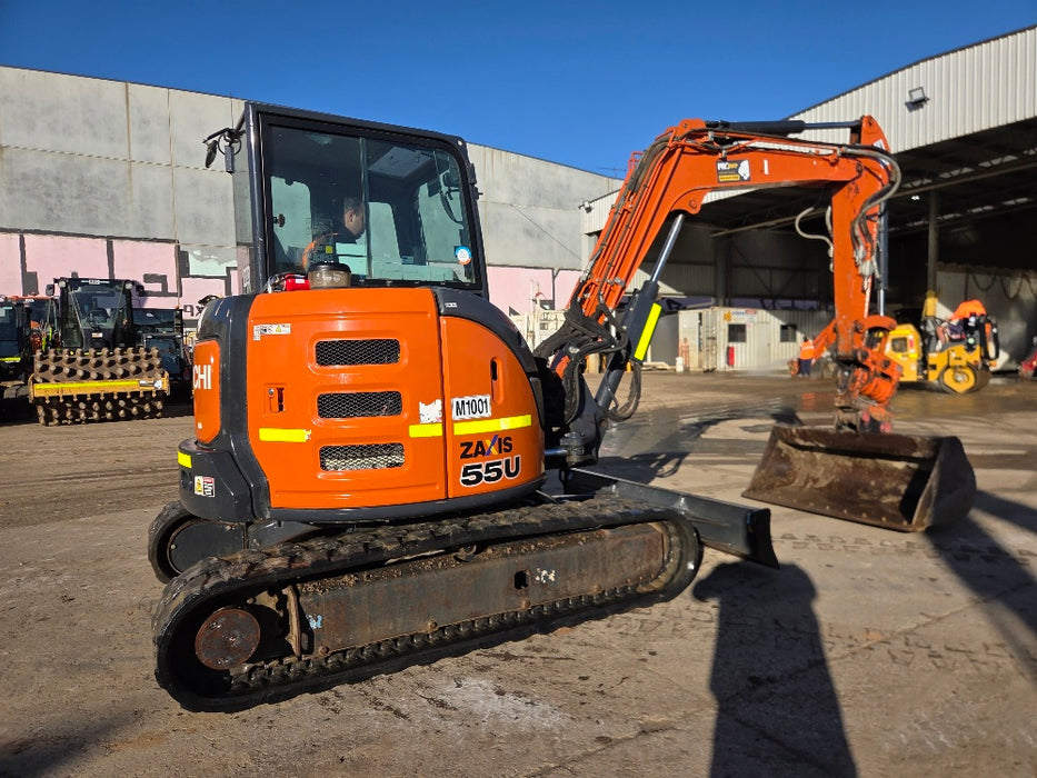 2023 HITACHI ZX55U-5 5.5T EXCAVATOR (M1001) WITH TILTING HITCH, A/C CAB, 1565HRS