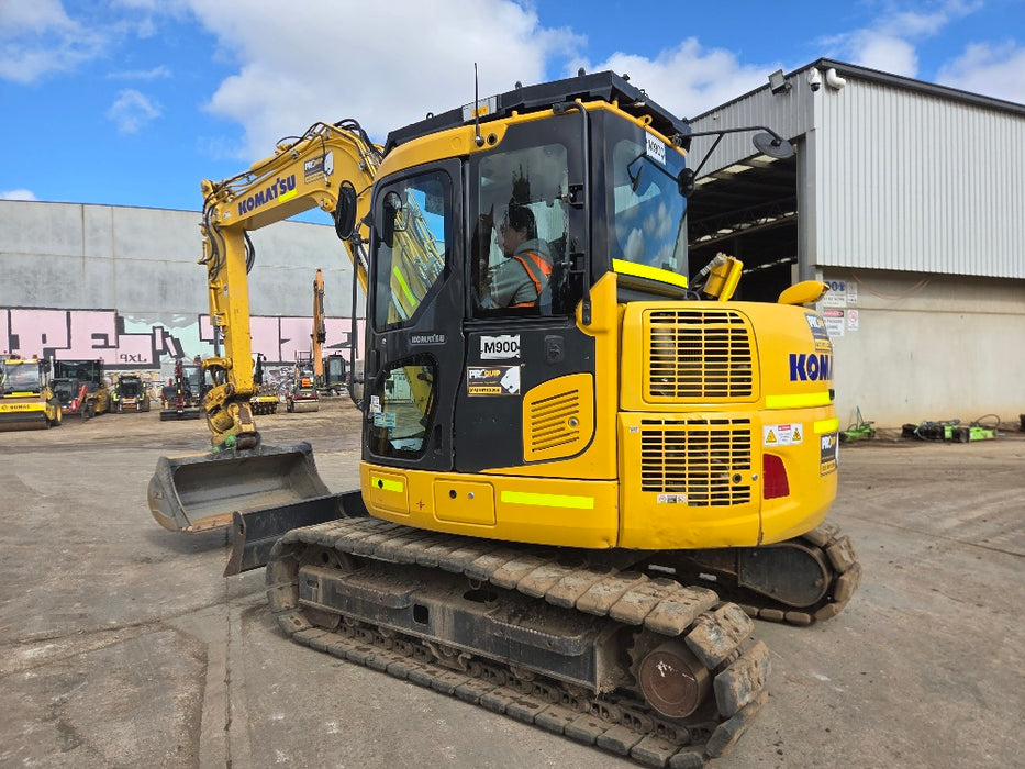 2022 KOMATSU PC88MR-10 9T EXCAVATOR (M900) WITH TILT HITCH AND 2300 HOURS