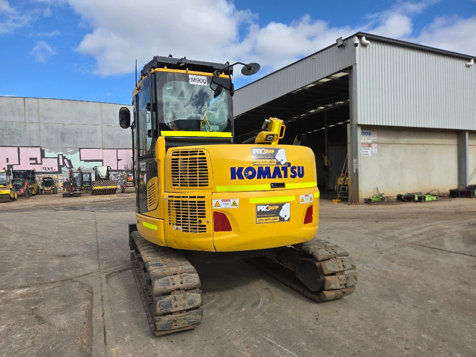 2022 KOMATSU PC88MR-10 9T EXCAVATOR (M900) WITH TILT HITCH AND 2300 HOURS