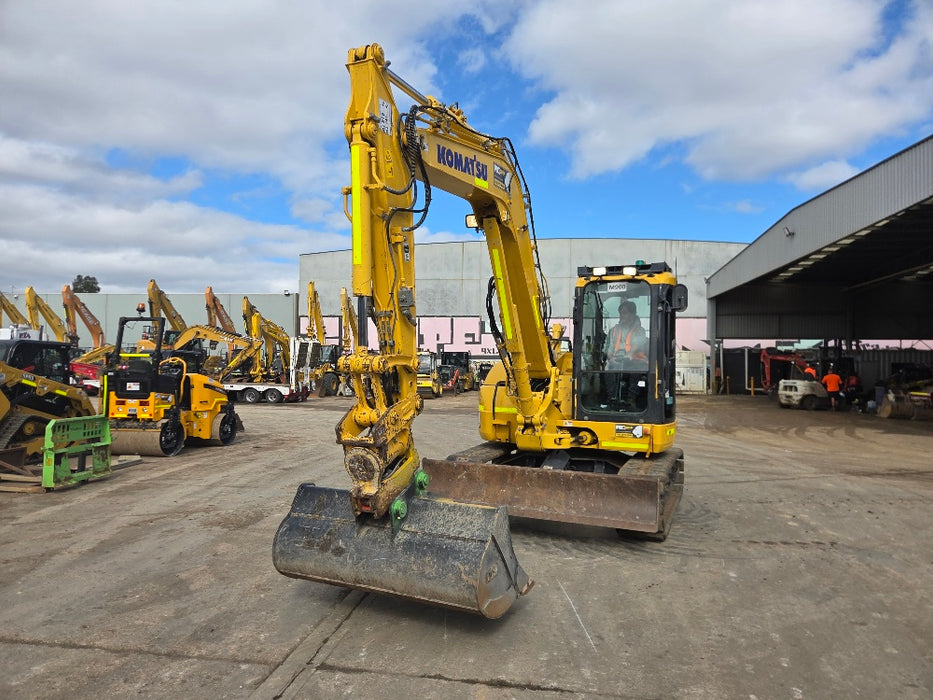 2022 KOMATSU PC88MR-10 9T EXCAVATOR (M900) WITH TILT HITCH AND 2300 HOURS