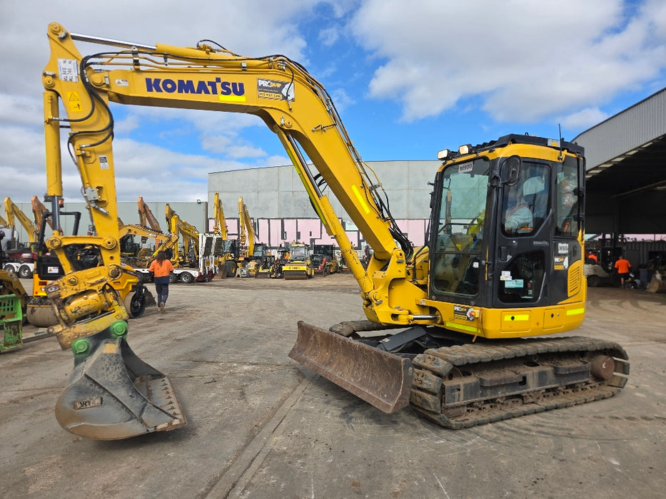 2022 KOMATSU PC88MR-10 9T EXCAVATOR (M900) WITH TILT HITCH AND 2300 HOURS
