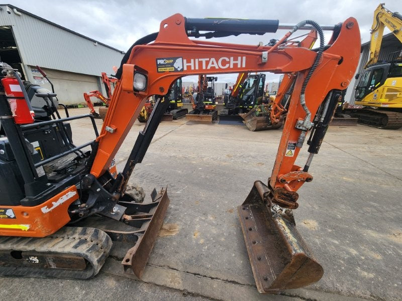 2023 HITACHI ZX17U-5 1.8T EXCAVATOR (M996) WITH 750 HOURS