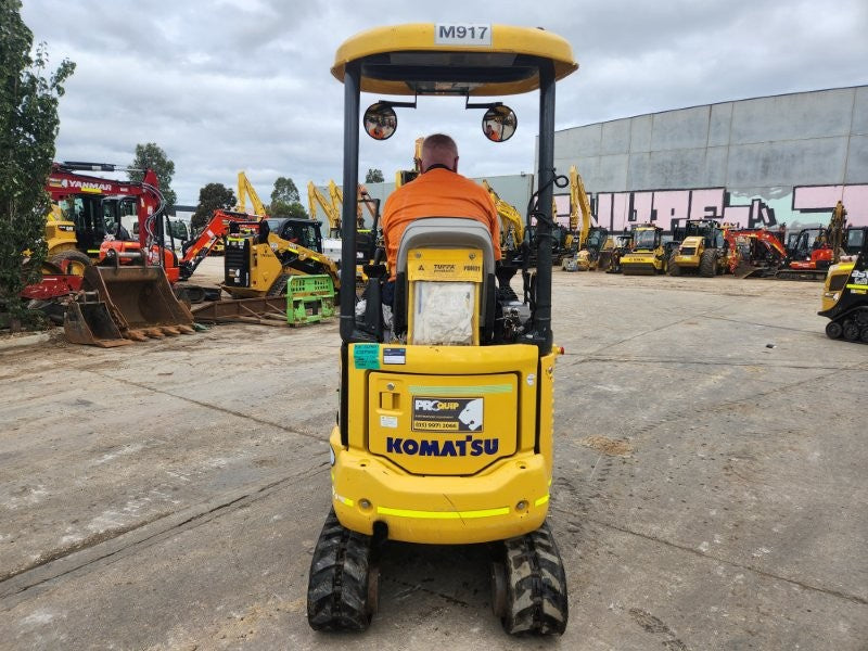 2022 KOMATSU PC18MR-3 1.9T MINI EXCAVATOR (M917) WITH 820 HRS