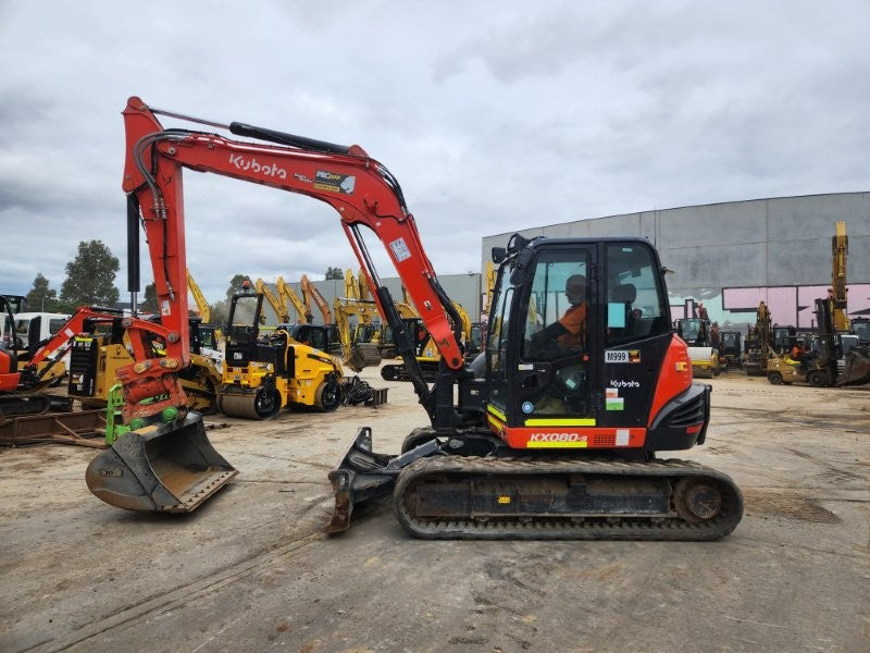 2023 KUBOTA KX080 8.4T EXCAVATOR (M999) WITH TILTING HITCH, 1200 HOURS
