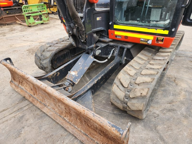 2023 KUBOTA KX080 8.4T EXCAVATOR (M999) WITH TILTING HITCH, 1200 HOURS