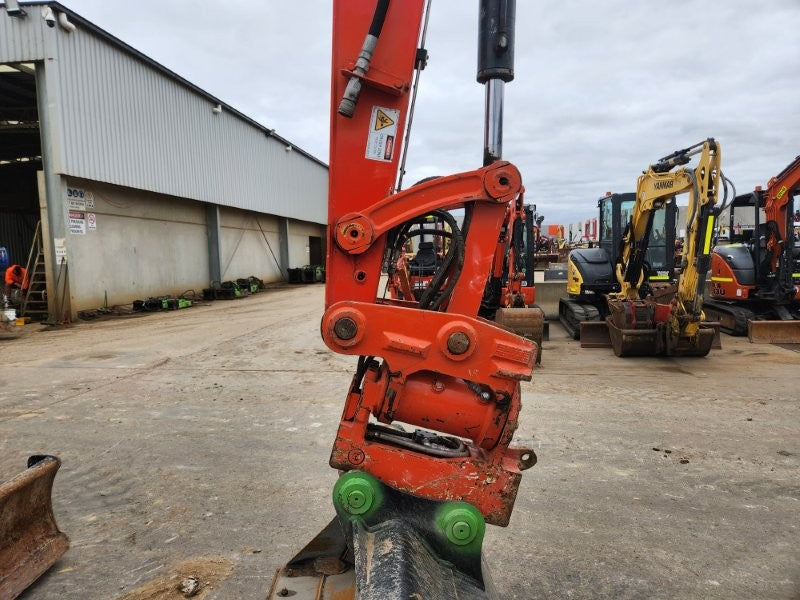 2023 KUBOTA KX080 8.4T EXCAVATOR (M999) WITH TILTING HITCH, 1200 HOURS