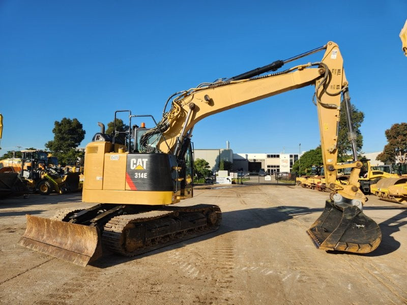 2017 CAT 314ECR 15T EXCAVATOR (E472) WITH HITCH, BUCKETS AND 3955 HOURS