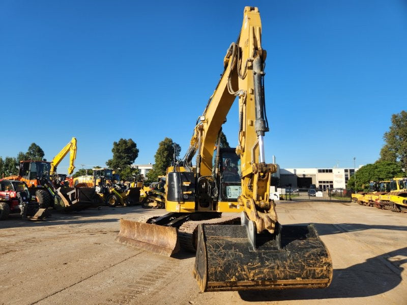 2017 CAT 314ECR 15T EXCAVATOR (E472) WITH HITCH, BUCKETS AND 3955 HOURS