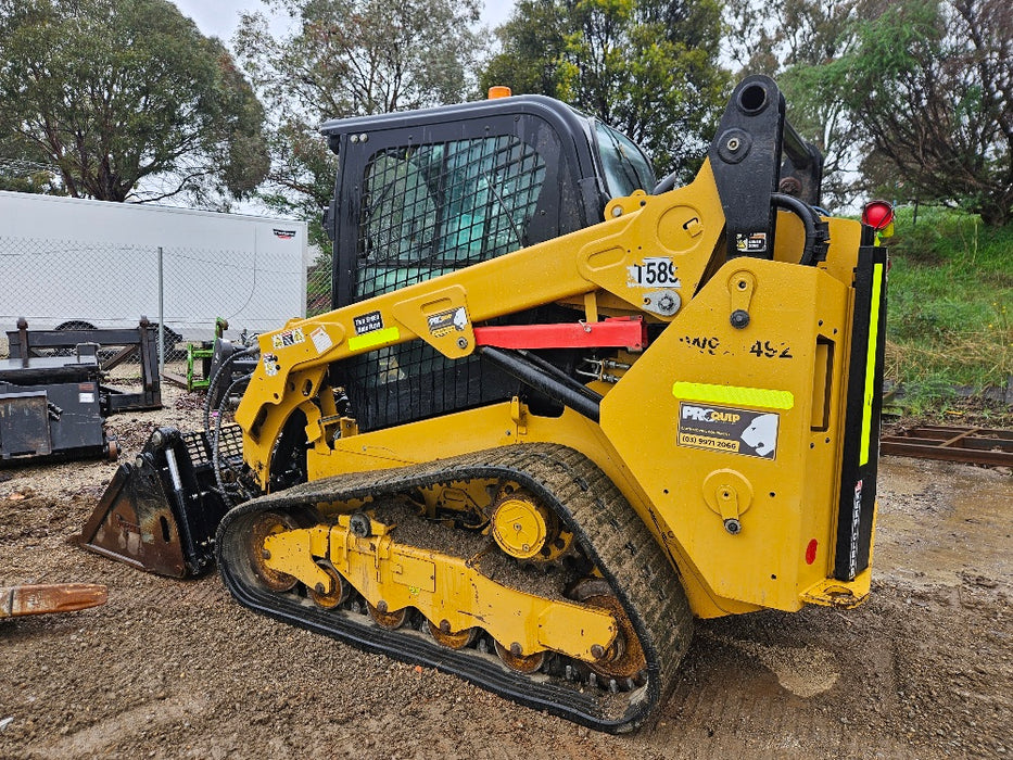 2022 CAT 259D3 TRACK LOADER (T589) WITH HI-FLOW, 4 IN 1 AND 1140 HOURS