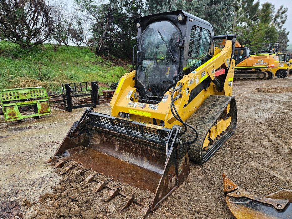 2022 CAT 259D3 TRACK LOADER (T589) WITH HI-FLOW, 4 IN 1 AND 1140 HOURS