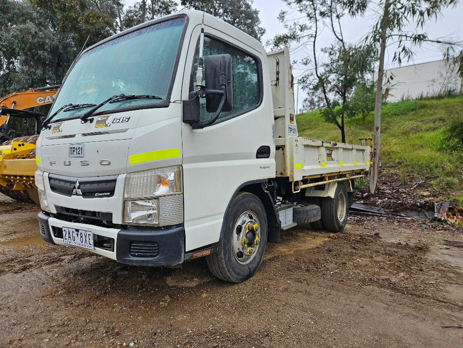 2019 FUSO CANTER 615 SWB TIPPER (TP121) WITH 4500KG GVM, AUTO AND 82000KLM