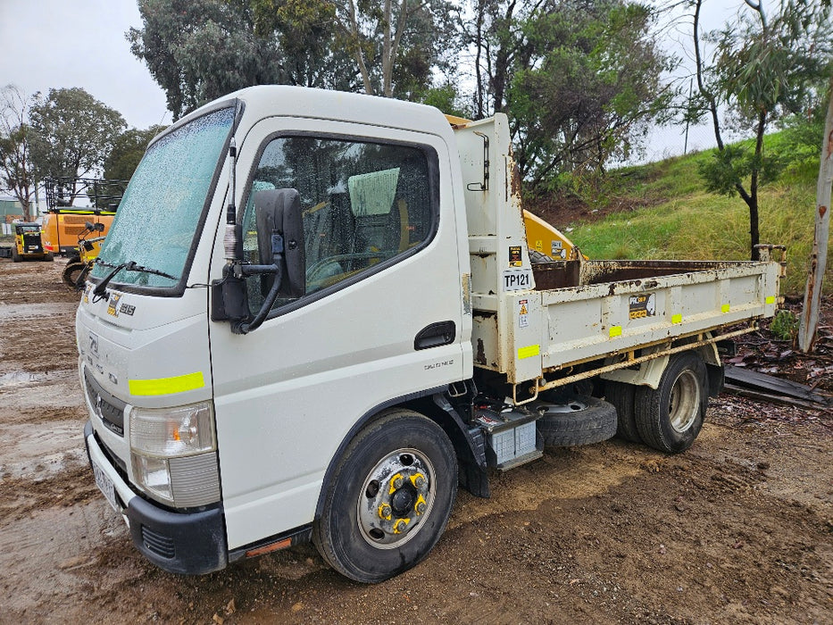 2019 FUSO CANTER 615 SWB TIPPER (TP121) WITH 4500KG GVM, AUTO AND 82000KLM