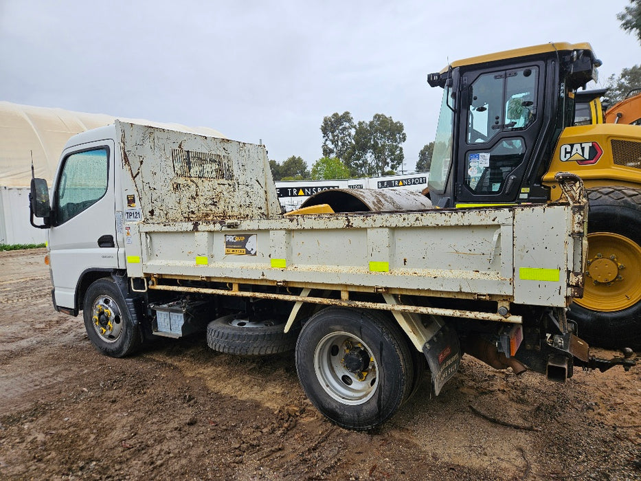 2019 FUSO CANTER 615 SWB TIPPER (TP121) WITH 4500KG GVM, AUTO AND 82000KLM