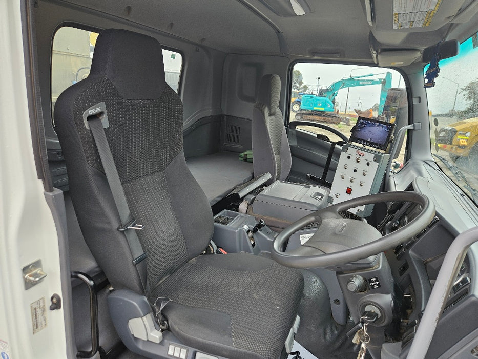 2021 ISUZU FVD 165-300 WATER TRUCK (TP126) WITH 8000 LTR STEEL TANK