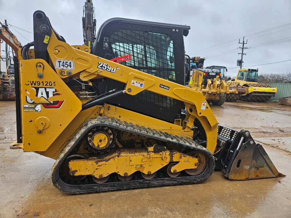 2021 CAT 259D3 TRACK LOADER (T454) WITH FULL OPTIONS AND 2180 HOURS